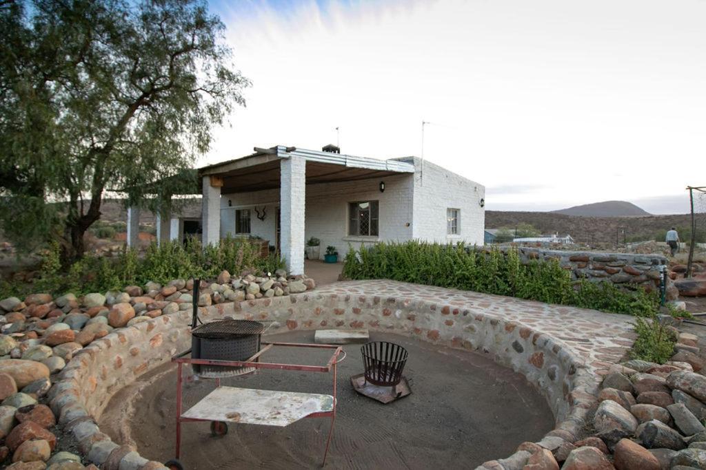 Ironstone Cottage Ґраафф-Рейнет Екстер'єр фото